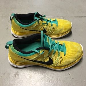 Nike Flyknit Lunar 1